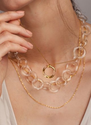 Wisiorek ze złotem "Circle"