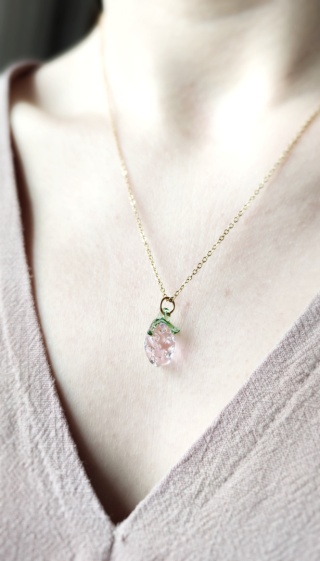 Naszyjnik różowa poziomka "Sweets"