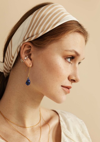 Niebieskie kolczyki krople na długim biglu "Lumea"