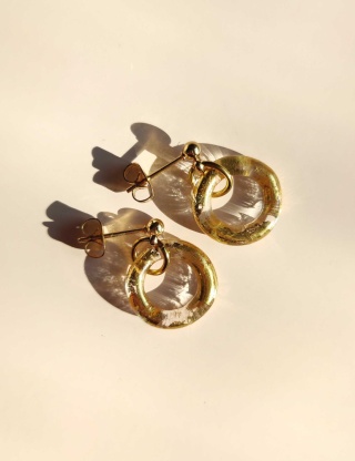 Drobne kolczyki ze złotem "Circle"