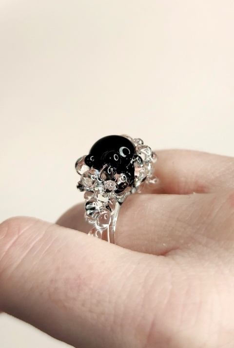 Pierścionek "Nereida" czarny