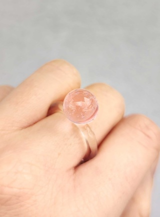 Pierścionek z różową kulką xxl