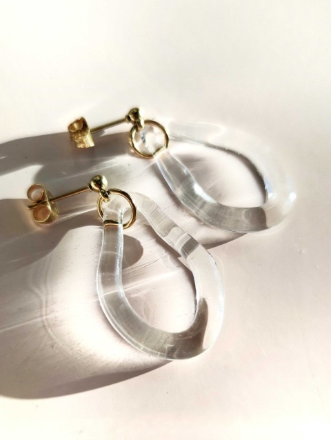 Długie kolczyki "Amorphic" z bezbarwnego szkła